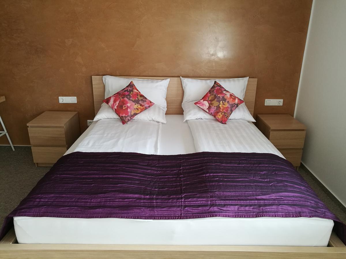 Wethen Landhaus Zum Mushof Hotel المظهر الخارجي الصورة