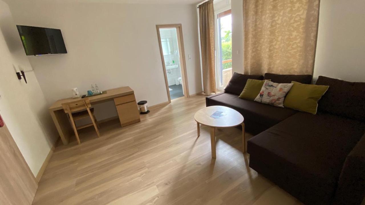 Wethen Landhaus Zum Mushof Hotel المظهر الخارجي الصورة
